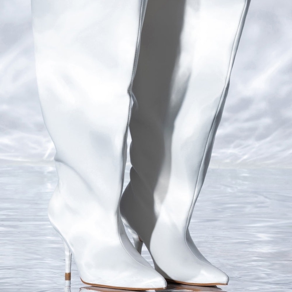 AZALEA WANG BUCKET BOOT
